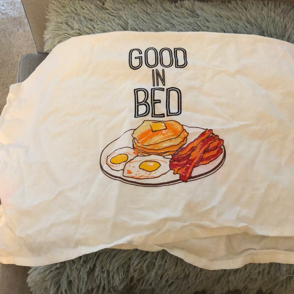 Good In bed tea towel